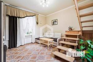 3-к квартира, вторичка, 74м2, 1/2 этаж