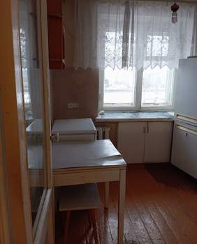 3-к квартира, вторичка, 42м2, 5/5 этаж
