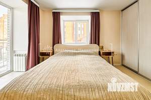 4-к квартира, вторичка, 117м2, 3/9 этаж