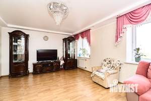 3-к квартира, вторичка, 104м2, 4/5 этаж