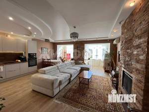 4-к квартира, вторичка, 104м2, 6/7 этаж