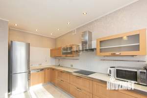 3-к квартира, вторичка, 98м2, 5/6 этаж