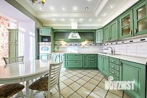 4-к квартира, вторичка, 153м2, 3/7 этаж