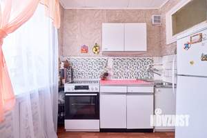 3-к квартира, вторичка, 56м2, 5/5 этаж