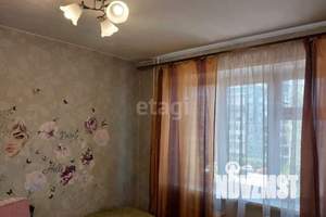 4-к квартира, вторичка, 70м2, 5/10 этаж