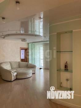 3-к квартира, вторичка, 124м2, 2/5 этаж