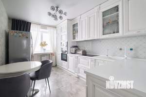 3-к квартира, вторичка, 74м2, 5/10 этаж