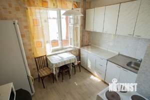 1-к квартира, вторичка, 37м2, 5/10 этаж