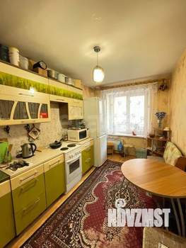 3-к квартира, вторичка, 70м2, 1/10 этаж
