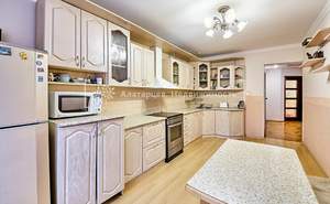 3-к квартира, вторичка, 99м2, 2/8 этаж