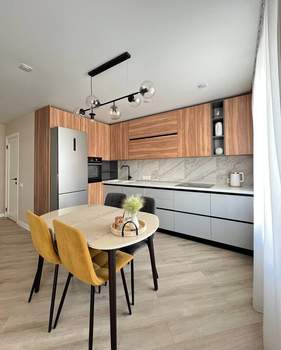 3-к квартира, вторичка, 77м2, 2/11 этаж