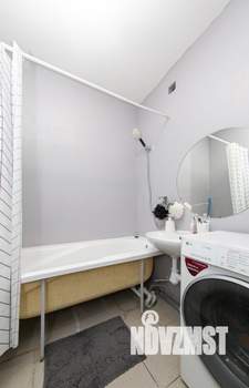 2-к квартира, вторичка, 53м2, 1/19 этаж