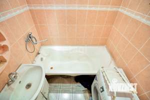 3-к квартира, вторичка, 61м2, 6/9 этаж