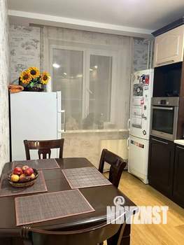 2-к квартира, вторичка, 60м2, 8/10 этаж