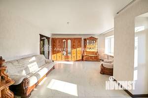 4-к квартира, вторичка, 128м2, 3/4 этаж