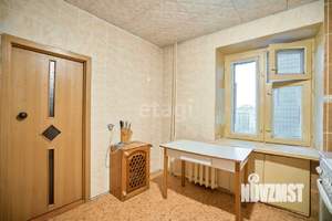 3-к квартира, вторичка, 61м2, 6/9 этаж
