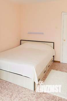2-к квартира, вторичка, 63м2, 4/17 этаж