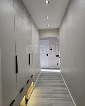 3-к квартира, вторичка, 82м2, 4/17 этаж