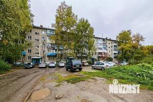 2-к квартира, вторичка, 47м2, 3/5 этаж