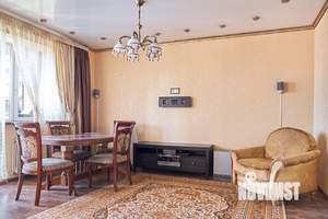 4-к квартира, вторичка, 125м2, 5/5 этаж