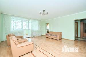 4-к квартира, вторичка, 148м2, 2/6 этаж