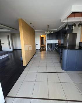 2-к квартира, вторичка, 90м2, 3/9 этаж