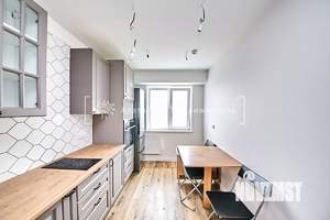 3-к квартира, вторичка, 75м2, 14/21 этаж