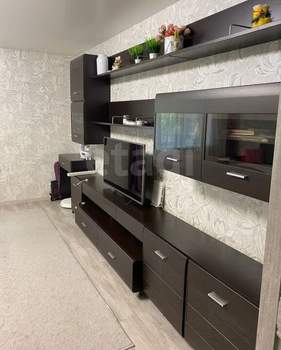 2-к квартира, вторичка, 62м2, 1/10 этаж