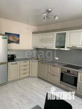 2-к квартира, вторичка, 60м2, 9/17 этаж