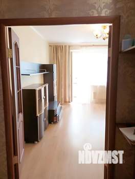 2-к квартира, вторичка, 57м2, 1/10 этаж