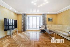 4-к квартира, вторичка, 129м2, 6/6 этаж