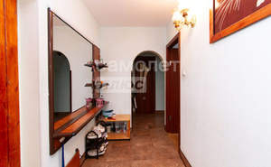 2-к квартира, вторичка, 55м2, 1/9 этаж