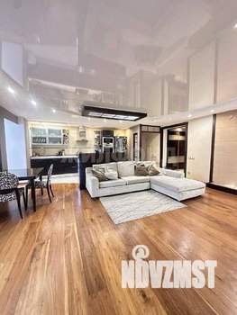 3-к квартира, вторичка, 100м2, 8/10 этаж