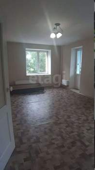 2-к квартира, вторичка, 61м2, 1/10 этаж