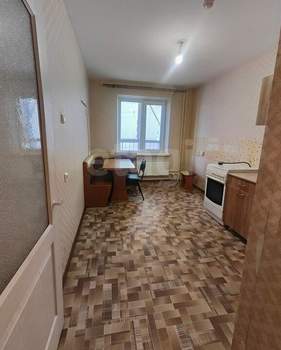 2-к квартира, вторичка, 61м2, 1/17 этаж