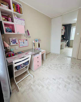 3-к квартира, вторичка, 66м2, 10/10 этаж