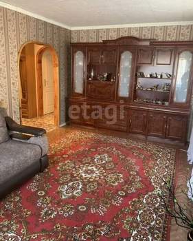 4-к квартира, вторичка, 70м2, 3/9 этаж
