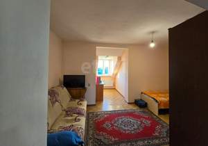 2-к квартира, вторичка, 53м2, 3/3 этаж