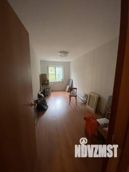 3-к квартира, вторичка, 58м2, 3/5 этаж