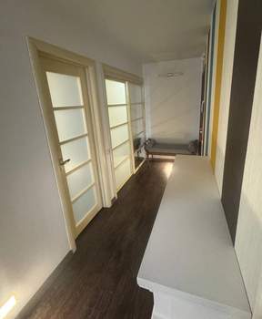 2-к квартира, вторичка, 59м2, 9/10 этаж