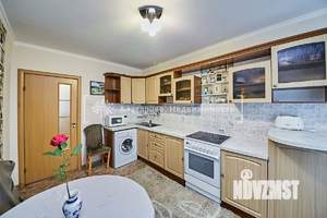 2-к квартира, вторичка, 52м2, 2/5 этаж