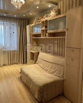 3-к квартира, вторичка, 87м2, 1/4 этаж
