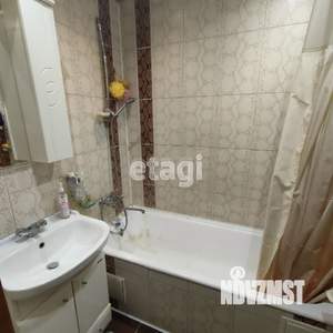 3-к квартира, вторичка, 64м2, 4/9 этаж