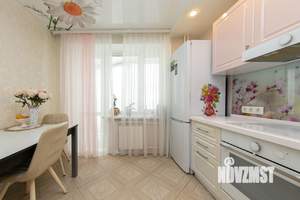 2-к квартира, вторичка, 55м2, 1/17 этаж