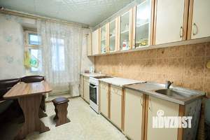 3-к квартира, вторичка, 81м2, 1/9 этаж