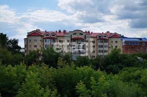 3-к квартира, вторичка, 85м2, 1/4 этаж