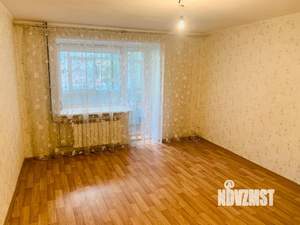 3-к квартира, вторичка, 71м2, 1/10 этаж