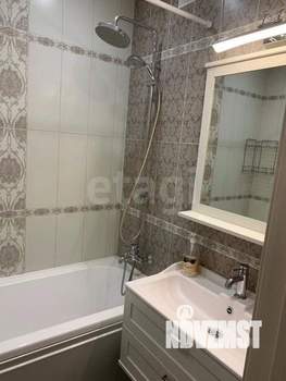 2-к квартира, вторичка, 60м2, 9/17 этаж