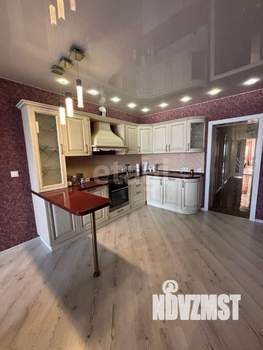 4-к квартира, вторичка, 134м2, 2/9 этаж