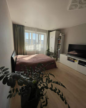 3-к квартира, вторичка, 82м2, 8/10 этаж